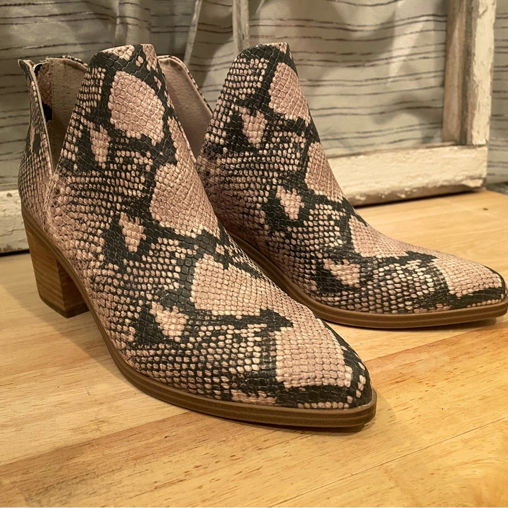 Steve Madden Rowdy